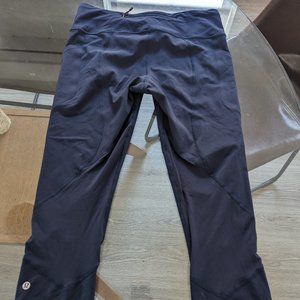 Lululemon 3/4 pants navy (8)